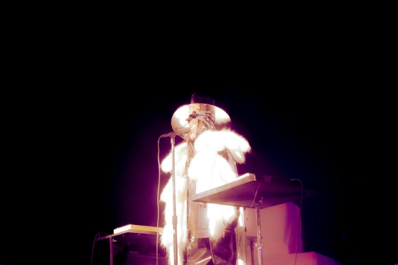 Photo Gallery Erykah Badu Birthday Bash to The Factory in